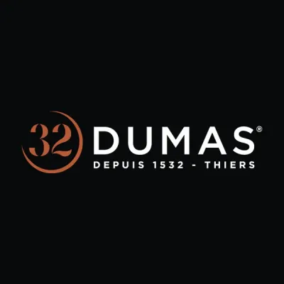 32 Dumas logo