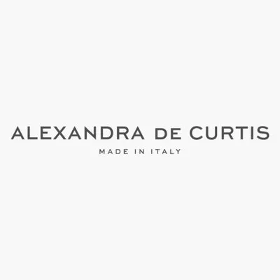 Alexandra De Curtis
