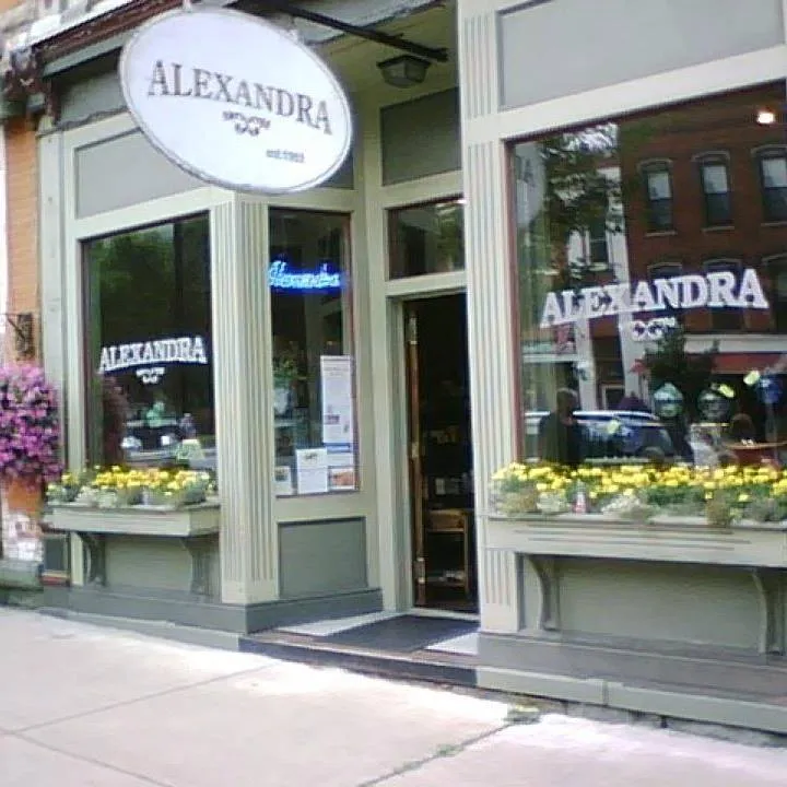 Alexandragiftsonline