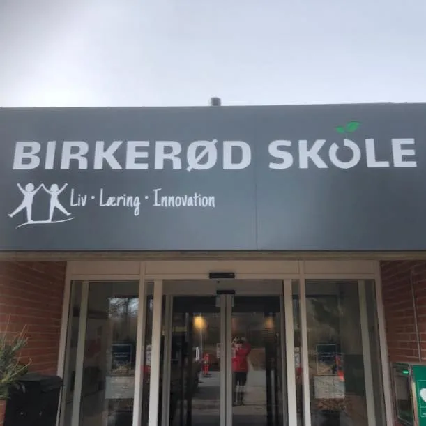 Birkerød Skole logo