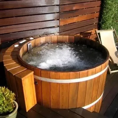 Cedartubs