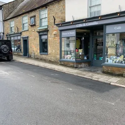 Cilla and Camilla Bridport