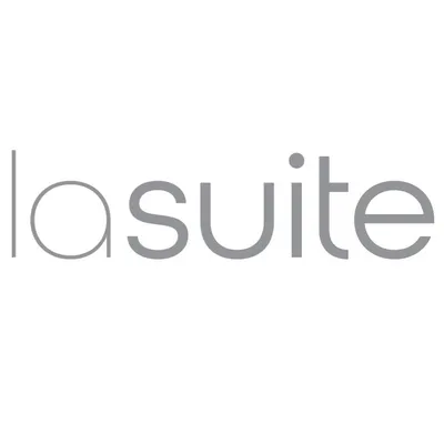 consultlasuiteskincare.com logo