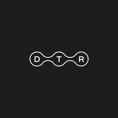 Dare To Roam logo