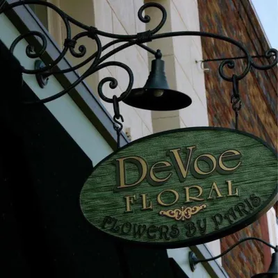 DeVoe Floral logo