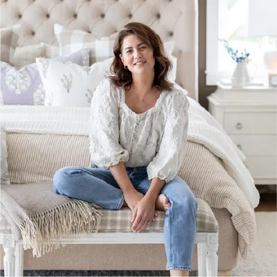 Jillian Harris logo