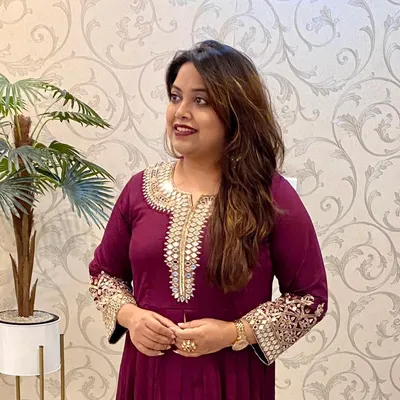 aashvicouture.com's icon