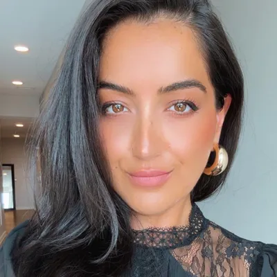 adlakhaplasticsurgery.com's icon