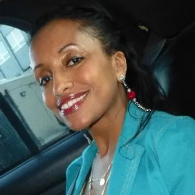 alaiyobradshaw.com's icon
