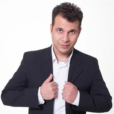 alexandervoger.com's icon