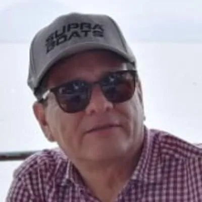 alfredovelarde.com's icon