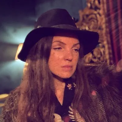 arubaredtreasured.com's icon