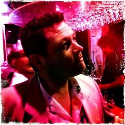 ashsimmonds.com's icon