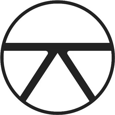 benchmarkfurniture.com's icon