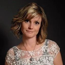 bonnielecatdesigns.com's icon