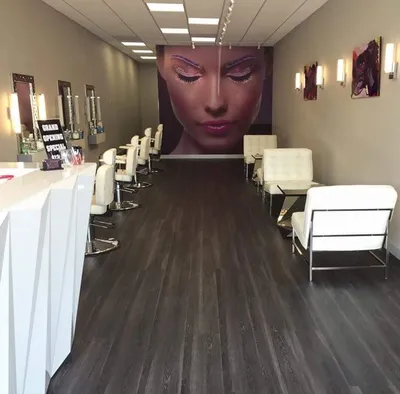 browbeautyandbeyond.com's icon