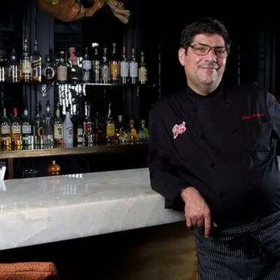 chefdouglasrodriguez.com's icon