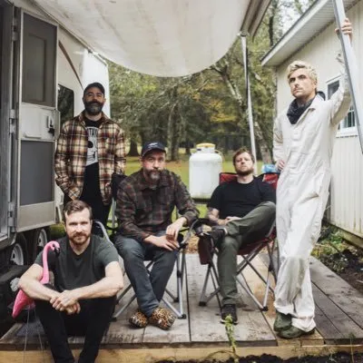 circasurvive.com's icon