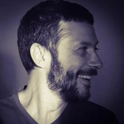 curromestre.com's icon