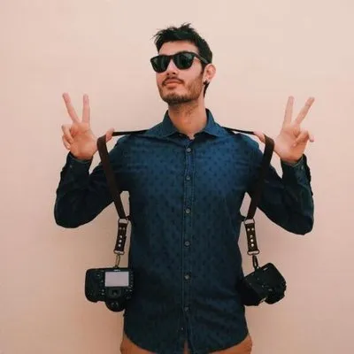 danielguillamon.com's icon