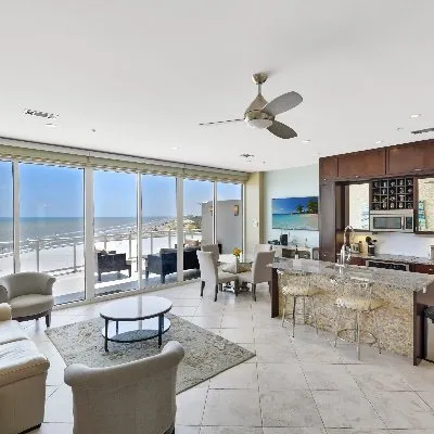 diamondbeachpenthouse.com's icon