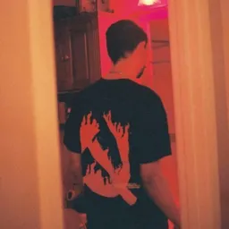 Фамин Студиос*