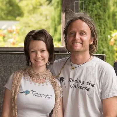 findingtheuniverse.com's icon