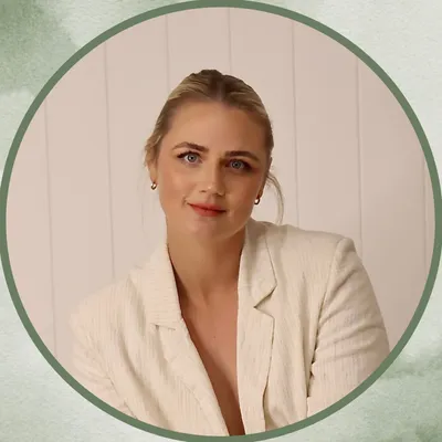 hayleytillard.com's icon