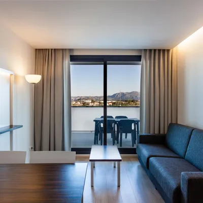 hotelplayaoliva.com's icon