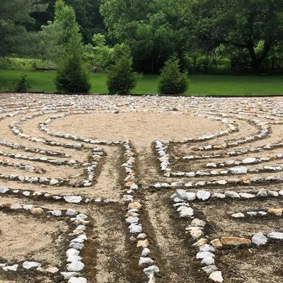 labyrinthcounseling.com's icon