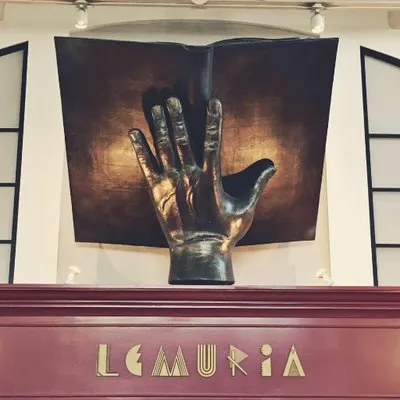 lemuriabooks.com's icon