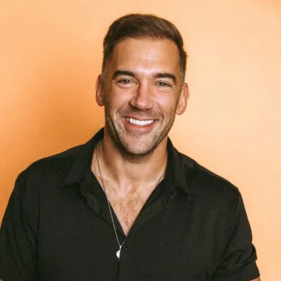 lewishowes.com's icon