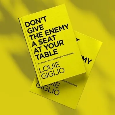 louiegiglio.com's icon