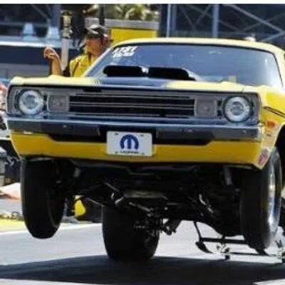 manciniracing.com's icon