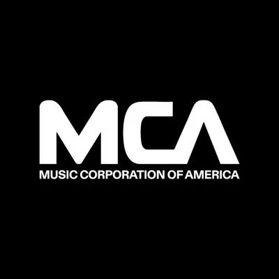 mca.com's icon