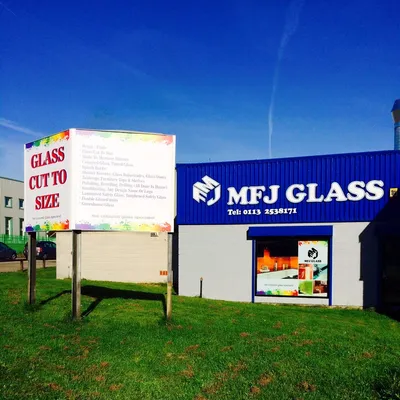 mfjglass.co.uk's icon