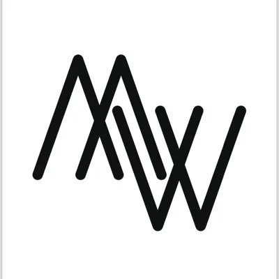 moonwalkuae.com's icon
