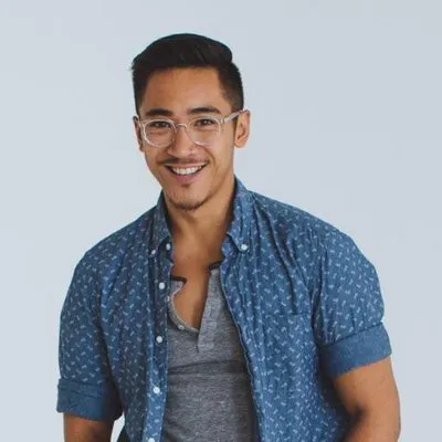 nealsantos.com's icon