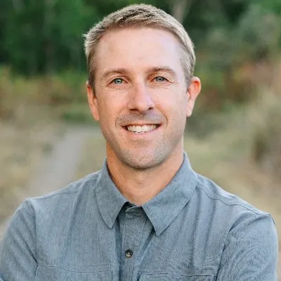 nichepursuits.com