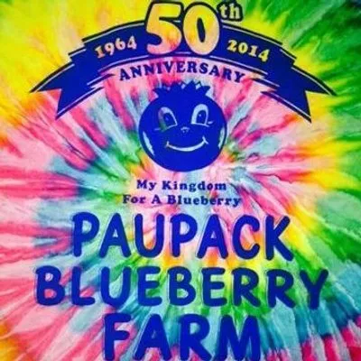 paupackblueberryfarm.com's icon