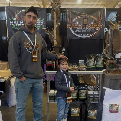 rackdaddyminerals.com's icon