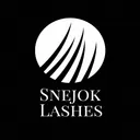 Snejok Lashes logo