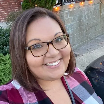 sweetdashofsass.com's icon