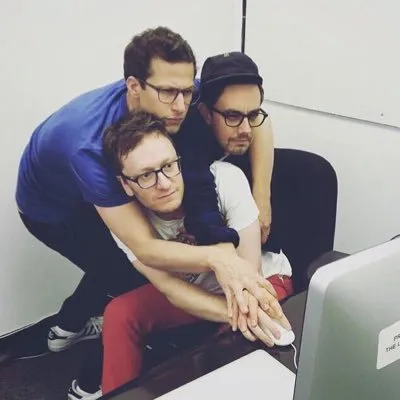 thelonelyisland.com's icon