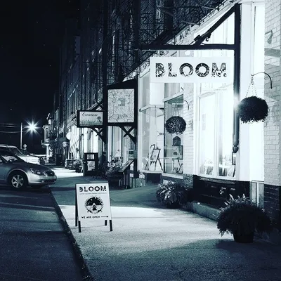 thosewhobloom.com's icon