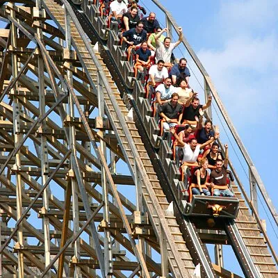 ultimaterollercoaster.com's icon