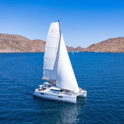 westcoastmultihulls.com's icon