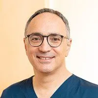 Dr. Med. Dent. Roman Beniashvili / Prof. Dr. Dr. Konrad Wangerin