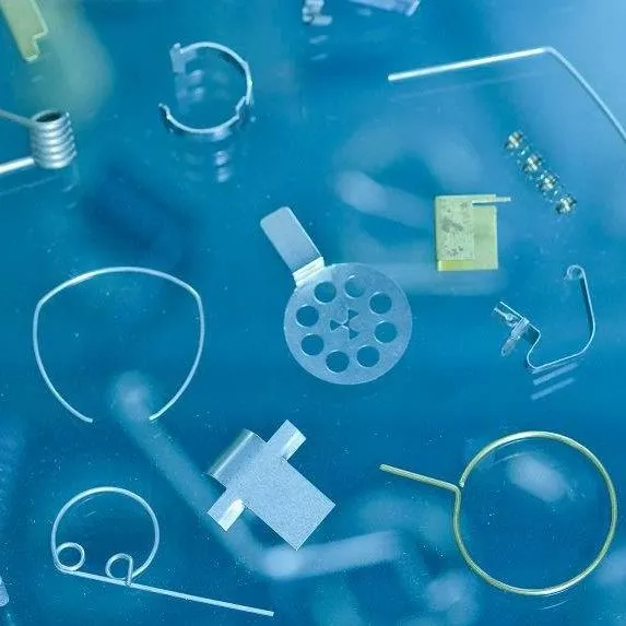 Löhr GmbH & Co. Präzisionsfedern KG