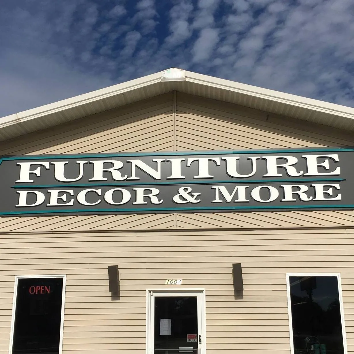 Furnituredecorandmorewi